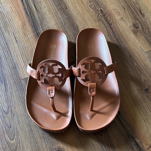 Tory Burch Shoes - Tory Burch Tan Slide Sandals